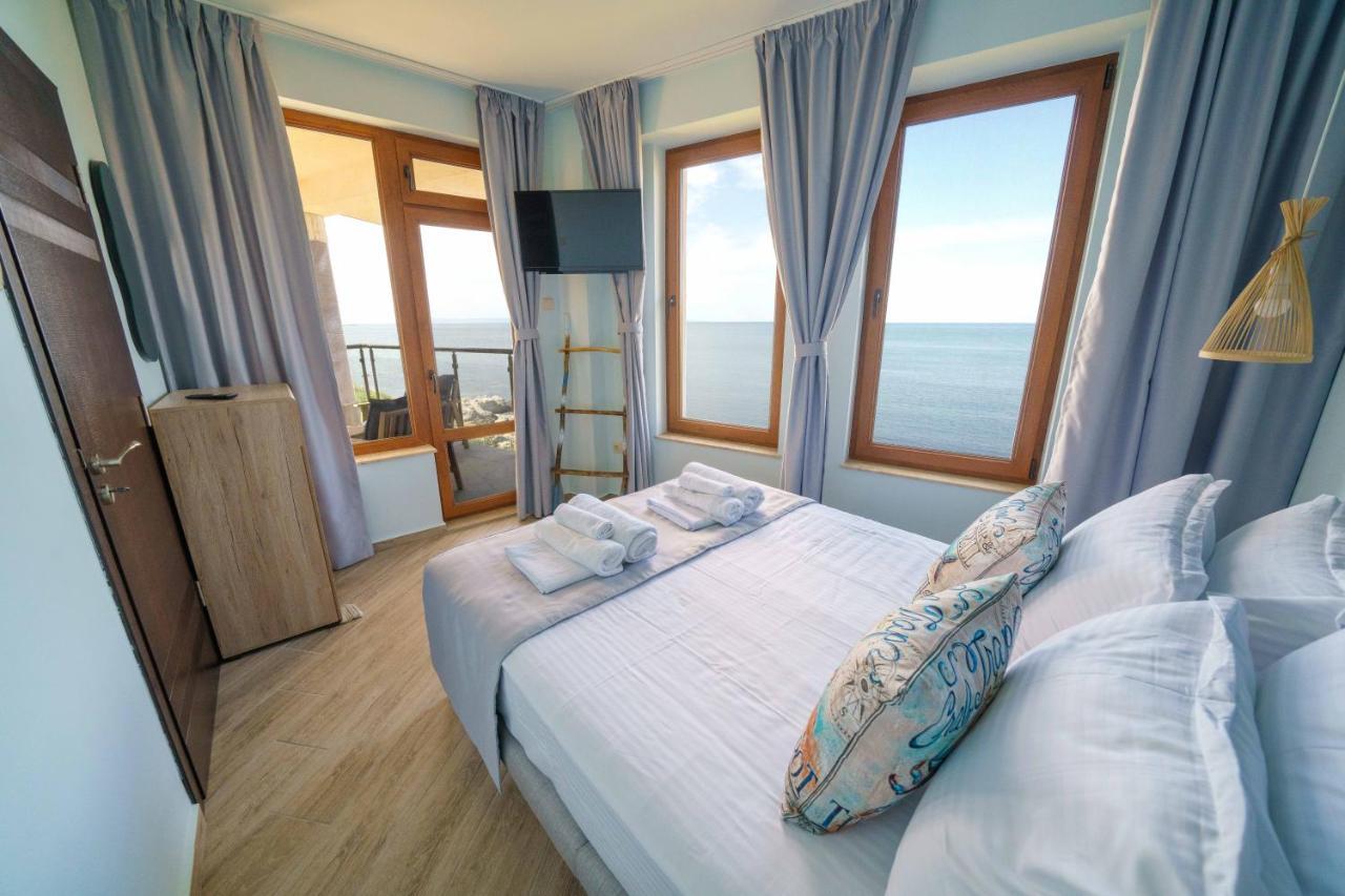 Dolphin Bay Boutique Complex Sozopol Hotel Buitenkant foto